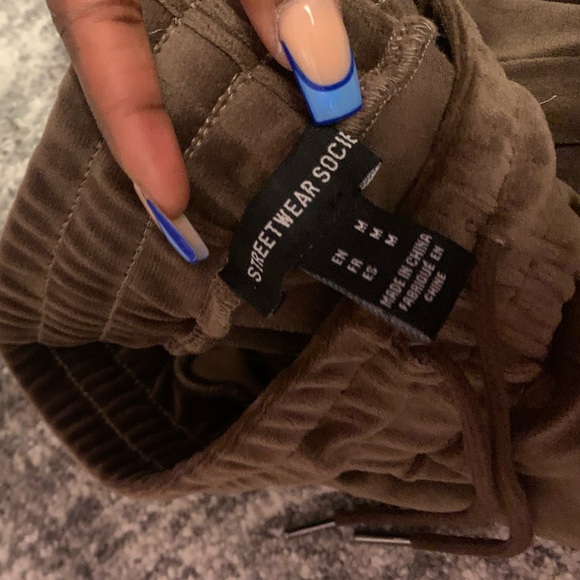 Brown velvet track pants - matching set seen above ! - Picture 3 of 3